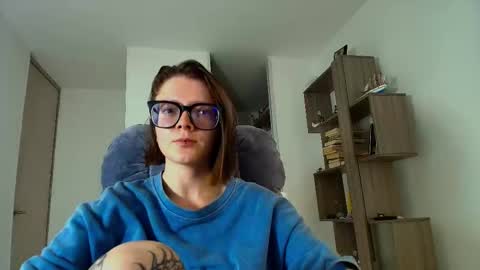 Snapshot of arya_starkw chatting on 24, 10, 2025 Ary 3 online show from 24, 10, 2025