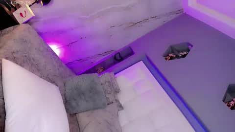 aryajanee online show from 3, 3, 2026