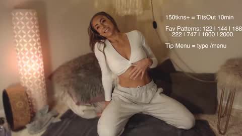 Snapshot of aryiia chatting on 8, 3, 2026 Aryiiana Aryiia online show from 8, 3, 2026