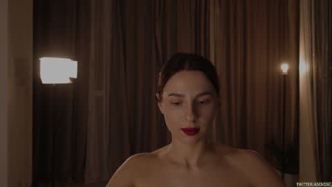 Snapshot of asensse chatting on 15, 1, 2025 Call me Ann online show from 15, 1, 2025