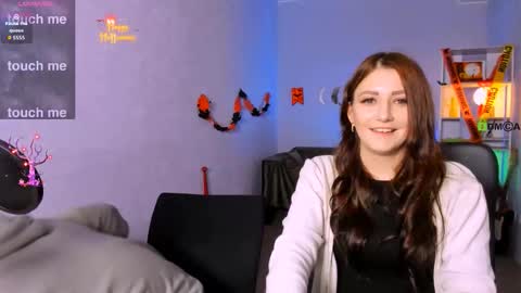 ash_raven_ online show from 30, 10, 2025