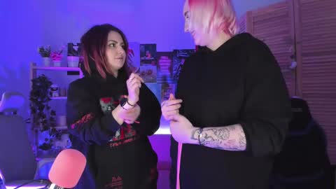 Snapshot of asheluck chatting on 13, 2, 2025 AshleyAshe online show from 13, 2, 2025