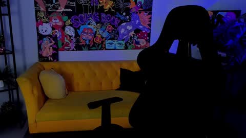 Snapshot of asheluck chatting on 7, 3, 2025 AshleyAshe online show from 7, 3, 2025