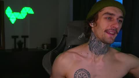 Snapshot of asher_88 chatting on 9, 10, 2025 Jerk Machine online show from 9, 10, 2025