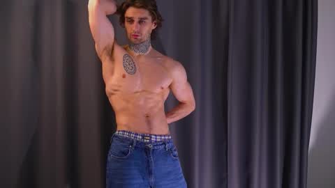 Snapshot of asher_88 chatting on 14, 11, 2025 Jerk Machine online show from 14, 11, 2025