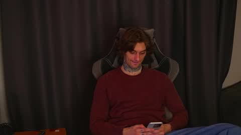 Snapshot of asher_88 chatting on 19, 11, 2025 Jerk Machine online show from 19, 11, 2025