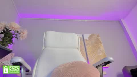 Ashley online show from 14, 12, 2025