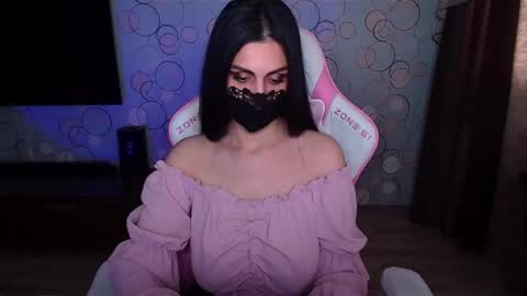   Yasmina   online show from 13, 3, 2026