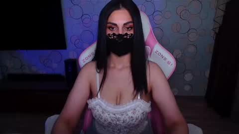   Yasmina   online show from 16, 3, 2026