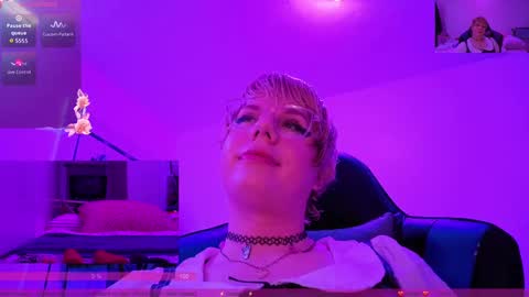 Snapshot of ashley_angel_love chatting on 4, 10, 2025 Angel Ashley Love online show from 4, 10, 2025
