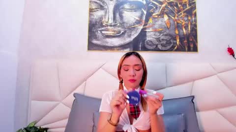 ashley_miller26 online show from 12, 2, 2025