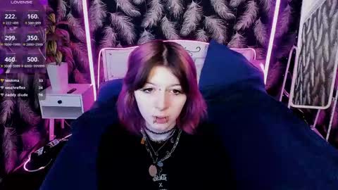 Snapshot of ashley_veil chatting on 6, 4, 2026 Ashley online show from 6, 4, 2026
