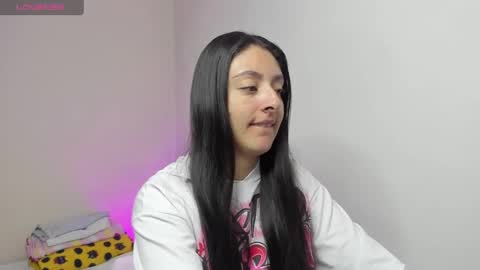 Snapshot of ashleybazan1 chatting on 27, 10, 2025 Ashley online show from 27, 10, 2025