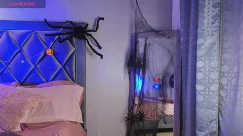 Snapshot of ashleybrend chatting on 24, 10, 2025 CAMILA online show from 24, 10, 2025