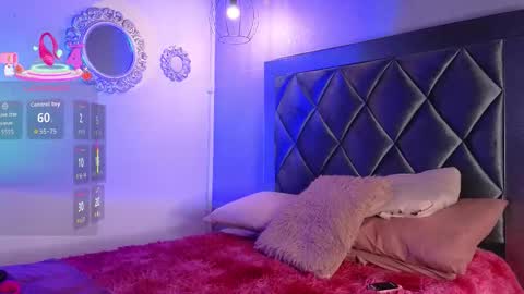 Snapshot of ashleybrend chatting on 27, 11, 2025 CAMILA online show from 27, 11, 2025