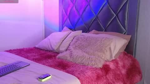 Snapshot of ashleybrend chatting on 16, 12, 2025 CAMILA online show from 16, 12, 2025