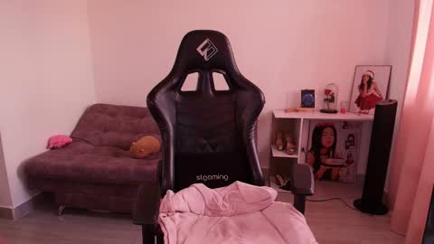 Ashley online show from 21, 10, 2025