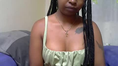 ashleyqueen X online show from 1, 2, 2026