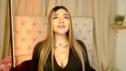 Ashley Lauren online show from 11, 3, 2025