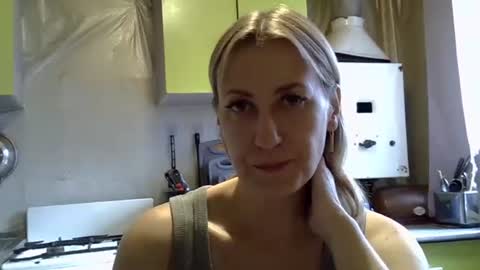 Snapshot of ashleyxhoney chatting on 24, 9, 2025 AshleyXHoney online show from 24, 9, 2025