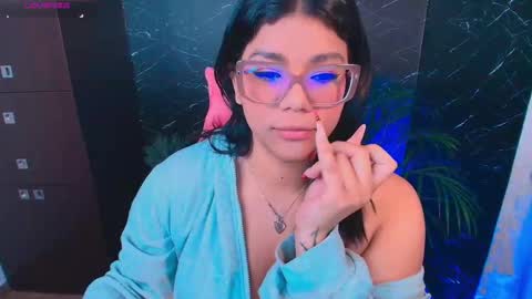 Ashleyy18   online show from 3, 11, 2025