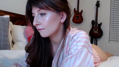 Ashley Love online show from 16, 10, 2025