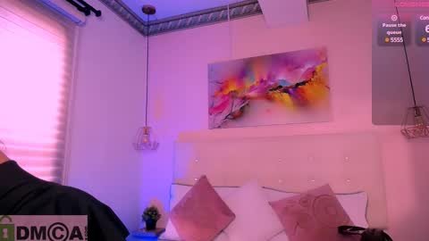 Ashlie  online show from 20, 1, 2025