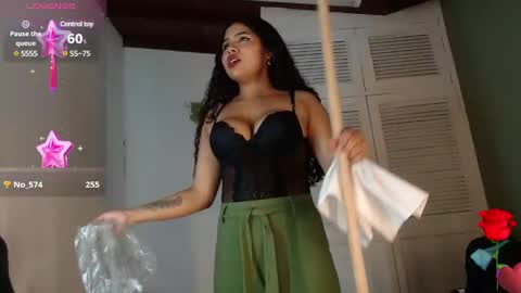ashly online show from 27, 2, 2025