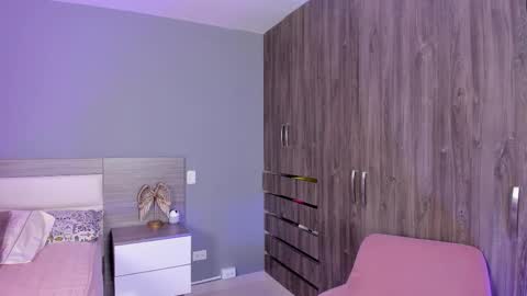 Snapshot of ashly_hills chatting on 17, 10, 2025 Ashly online show from 17, 10, 2025