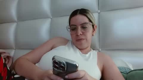 AshlyMoon online show from 8, 12, 2024