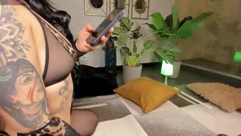 Snapshot of asia_25_ chatting on 16, 10, 2025 PAO online show from 16, 10, 2025