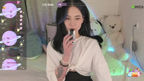 Snapshot of asiafairy chatting on 17, 12, 2024 Emma online show from 17, 12, 2024