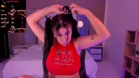 Snapshot of asiamiller_ chatting on 3, 11, 2025 AsiaMiller online show from 3, 11, 2025