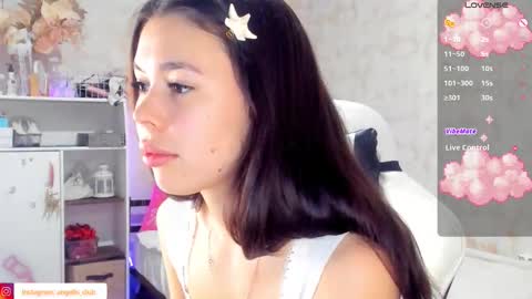 adeline online show from 29, 10, 2025