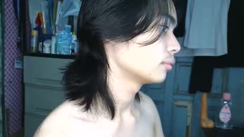 Snapshot of asian_babyboi chatting on 15, 10, 2025 asian_babyboi online show from 15, 10, 2025
