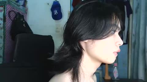 Snapshot of asian_babyboi chatting on 12, 11, 2025 asian_babyboi online show from 12, 11, 2025