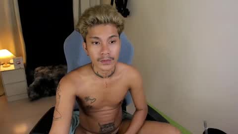 Snapshot of asian_cumsawyer chatting on 23, 12, 2024 bigload CUM take me private show or passwordshow online show from 23, 12, 2024