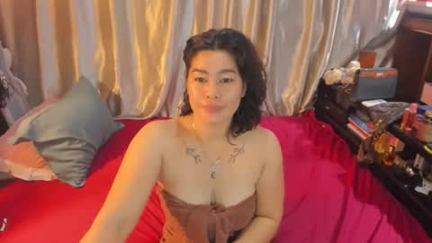 Snapshot of asian_diana69 chatting on 7, 11, 2025 diane online show from 7, 11, 2025