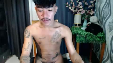 Snapshot of asian_kimxxx chatting on 9, 10, 2025 don online show from 9, 10, 2025