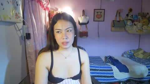 Snapshot of asian_llory chatting on 7, 3, 2026 asian_llory online show from 7, 3, 2026