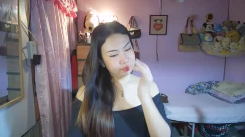 Snapshot of asian_llory chatting on 17, 3, 2026 asian_llory online show from 17, 3, 2026