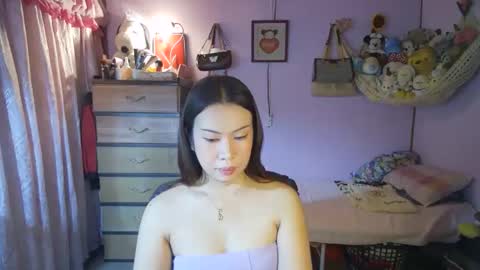 Snapshot of asian_llory chatting on 18, 3, 2026 asian_llory online show from 18, 3, 2026