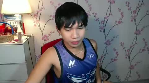 Snapshot of asianbigdickintown chatting on 24, 9, 2025 Sonny boy online show from 24, 9, 2025