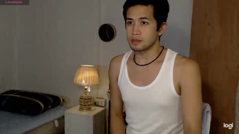 Snapshot of asiancumguyx chatting on 12, 10, 2025 Orlando online show from 12, 10, 2025