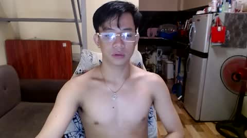 asiandreamboyx online show from 15, 2, 2025