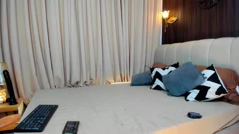 Snapshot of asianhugecockcindy chatting on 17, 1, 2025 asianhugecockcindy online show from 17, 1, 2025