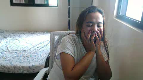 Snapshot of asianprettymay chatting on 2, 10, 2025 asianprettymay online show from 2, 10, 2025