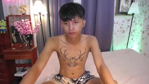 Snapshot of asiansmokeyxx chatting on 6, 12, 2024 prince online show from 6, 12, 2024