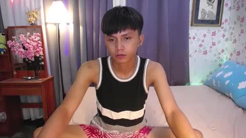 Snapshot of asiansmokeyxx chatting on 16, 1, 2025 prince online show from 16, 1, 2025