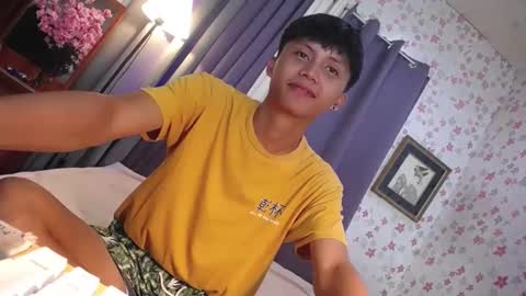 Snapshot of asiansmokeyxx chatting on 23, 1, 2025 prince online show from 23, 1, 2025